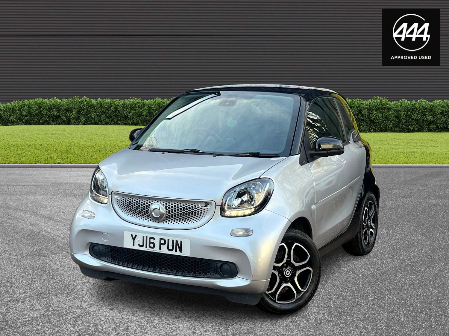 Used smart fortwo 2016 for sale - 77138694: Photo 14