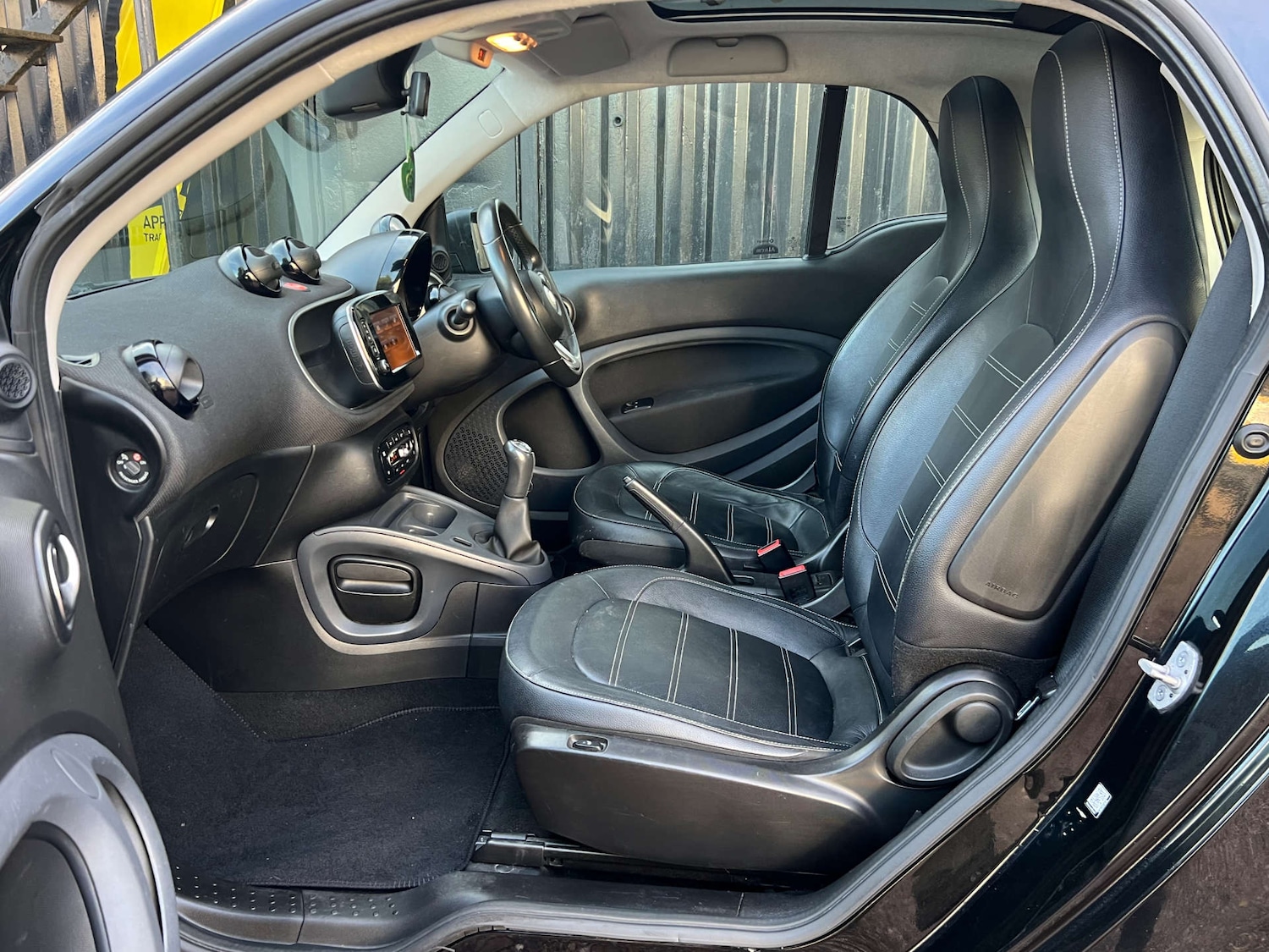 Used smart fortwo 2016 for sale - 77138694: Photo 27