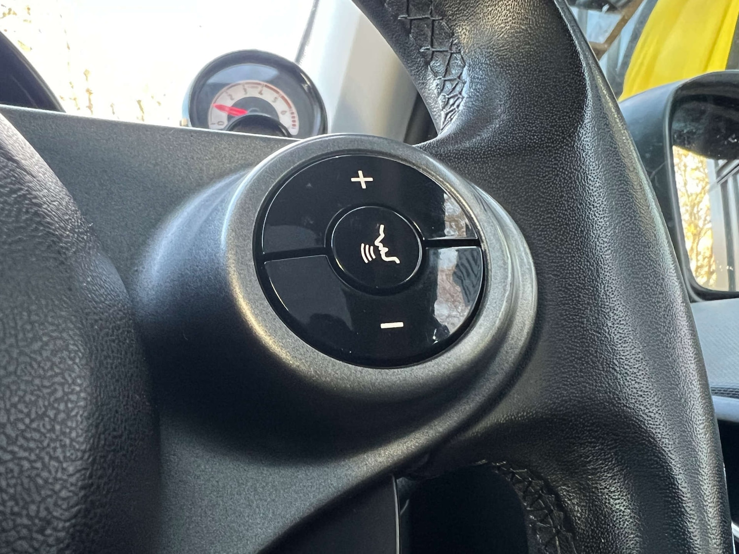 Used smart fortwo 2016 for sale - 77138694: Photo 51