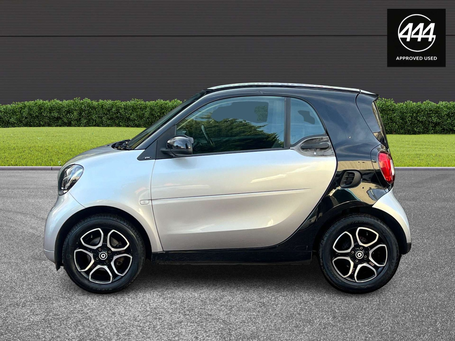 Used smart fortwo 2016 for sale - 77138694: Photo 9