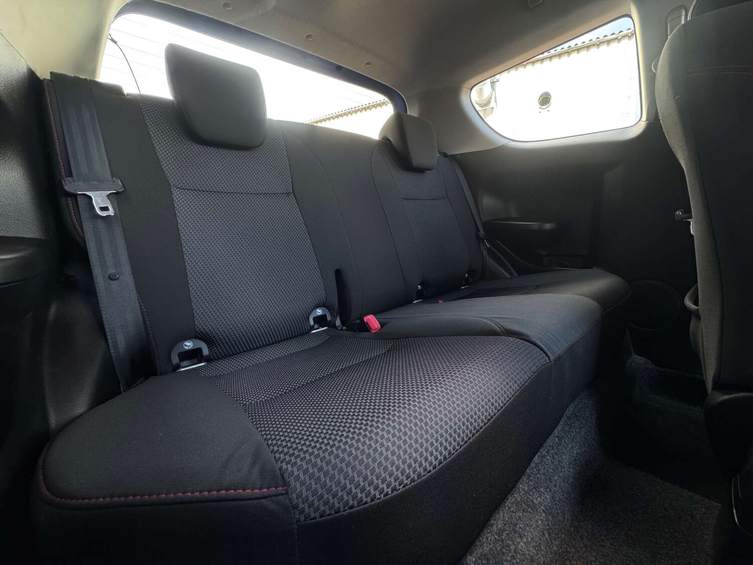 Used Suzuki Swift 2014 for sale - 78068077: Photo 18