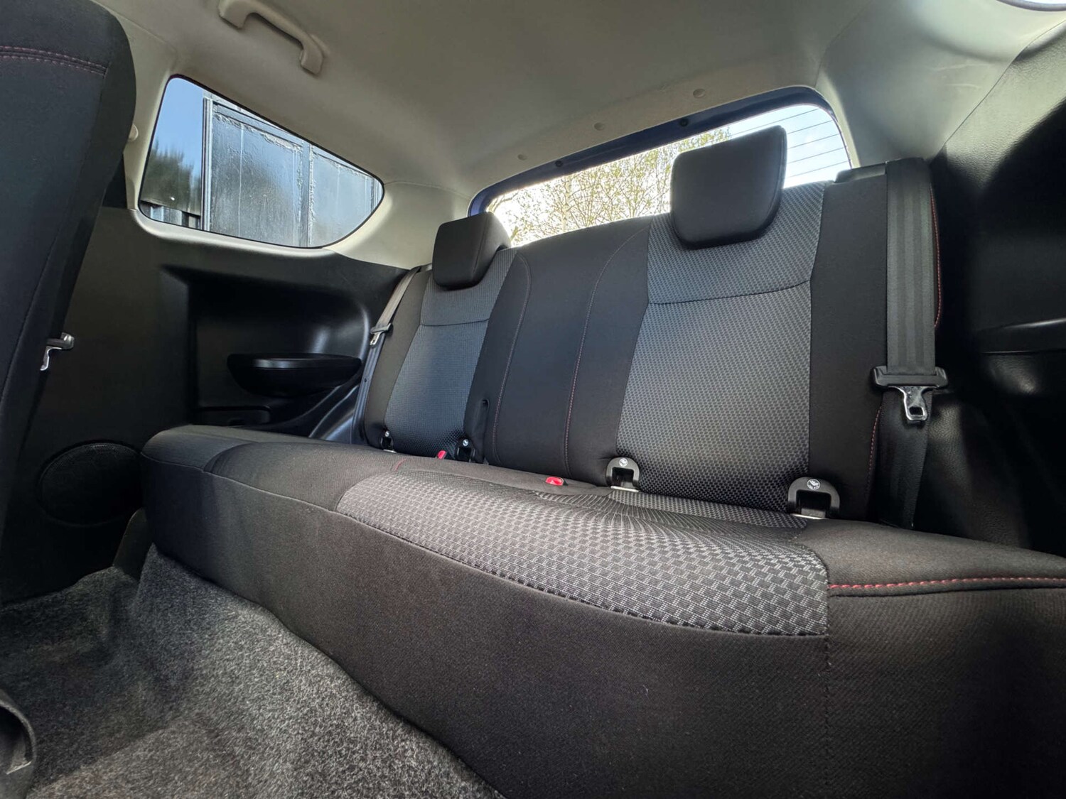 Used Suzuki Swift 2014 for sale - 78068077: Photo 39