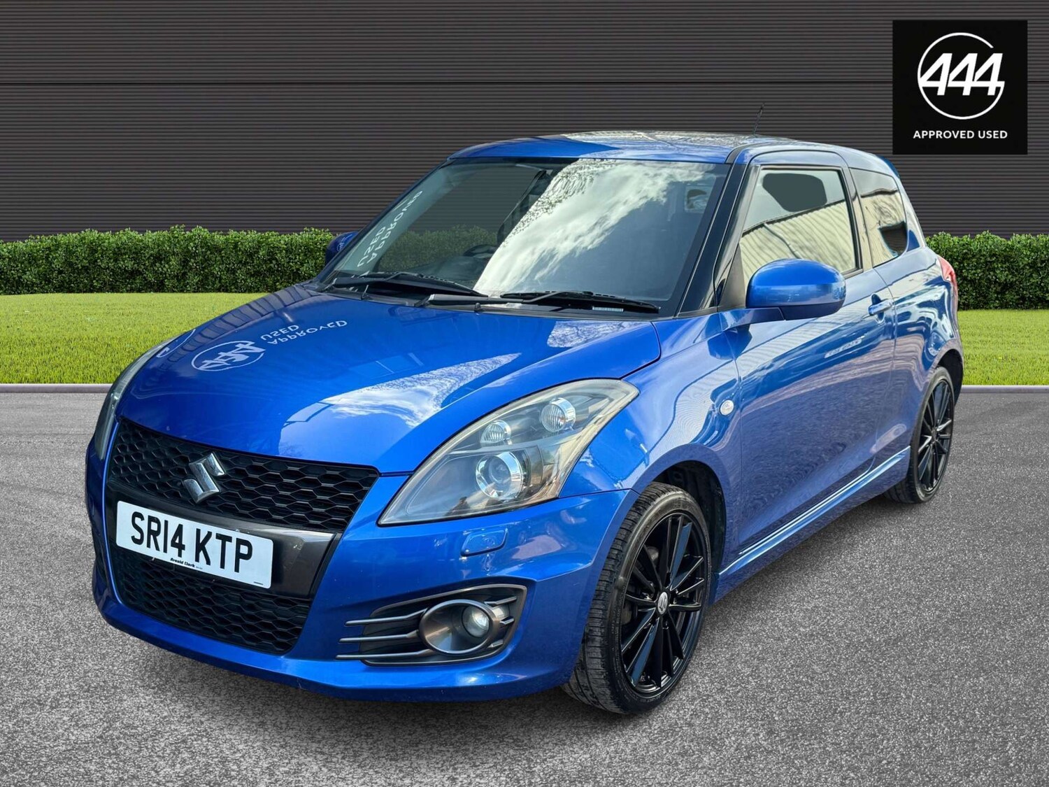 Used Suzuki Swift 2014 for sale - 78068077: Photo 7