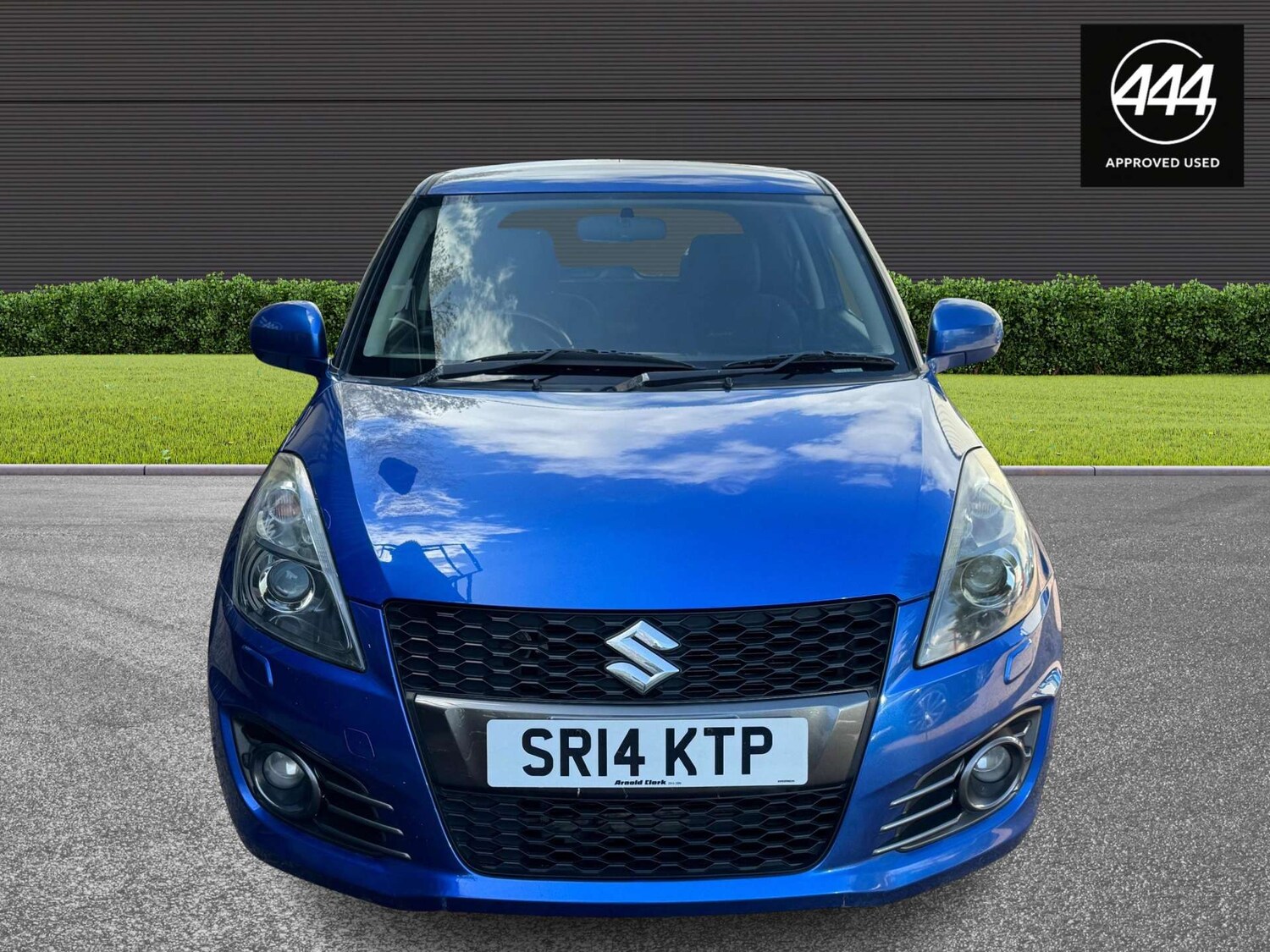 Used Suzuki Swift 2014 for sale - 78068077: Photo 8