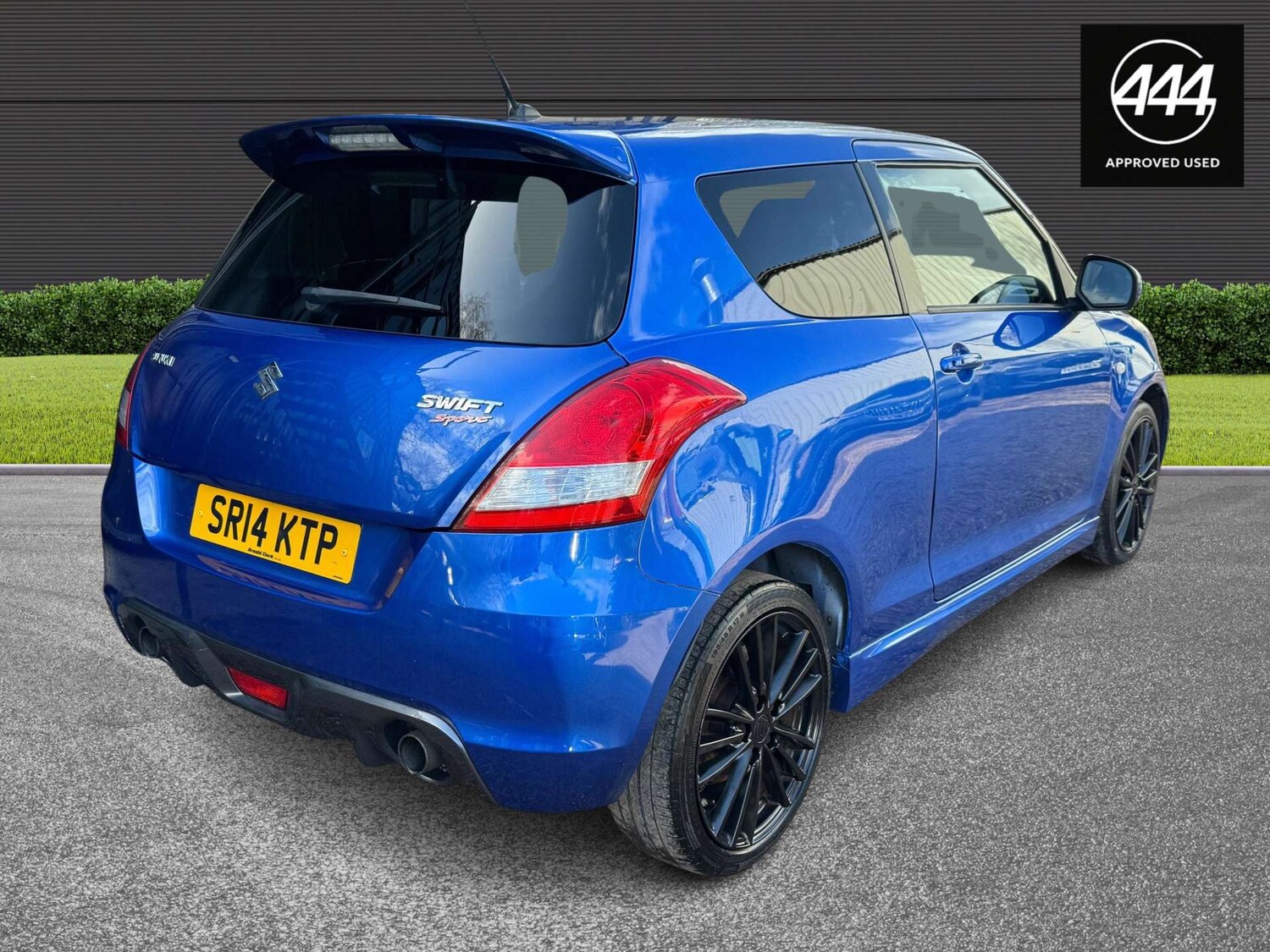 Used Suzuki Swift 2014 for sale - 78068077: Photo 9