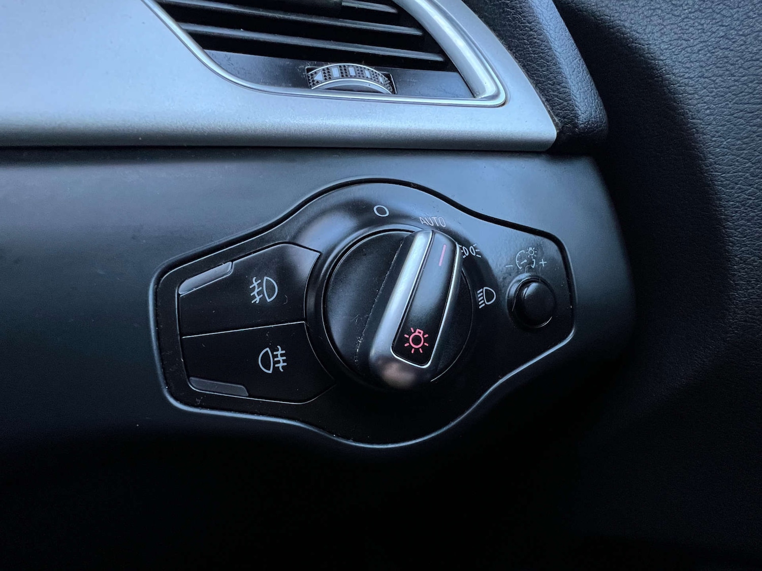 Used Audi A4 2015 for sale - 77152831: Photo 20