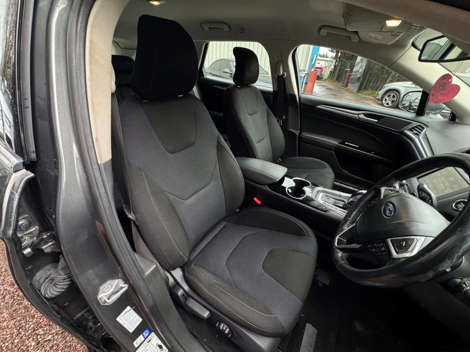 Used Ford Mondeo 2016 for sale - 77702645: Photo 13