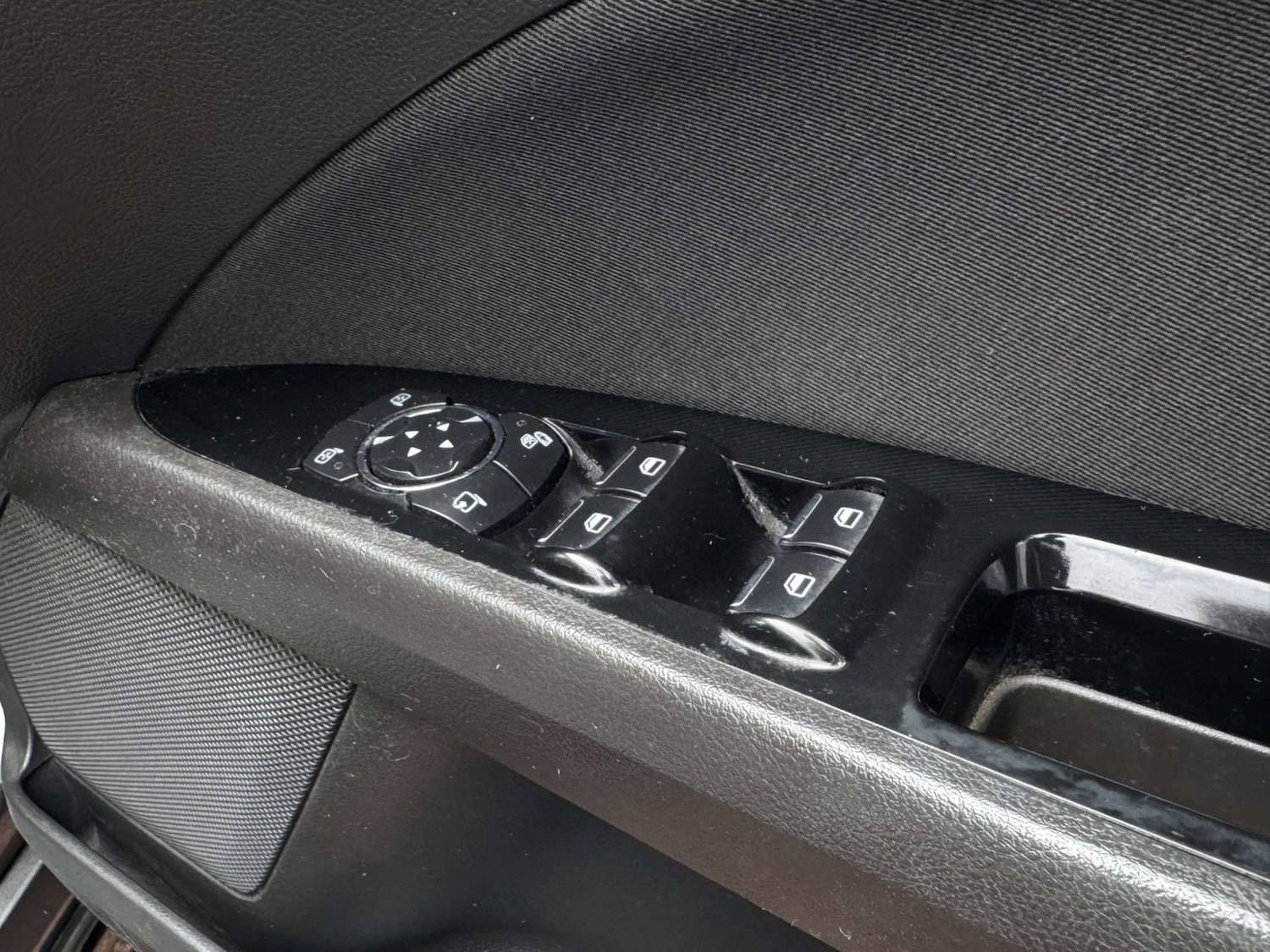 Used Ford Mondeo 2016 for sale - 77702645: Photo 24