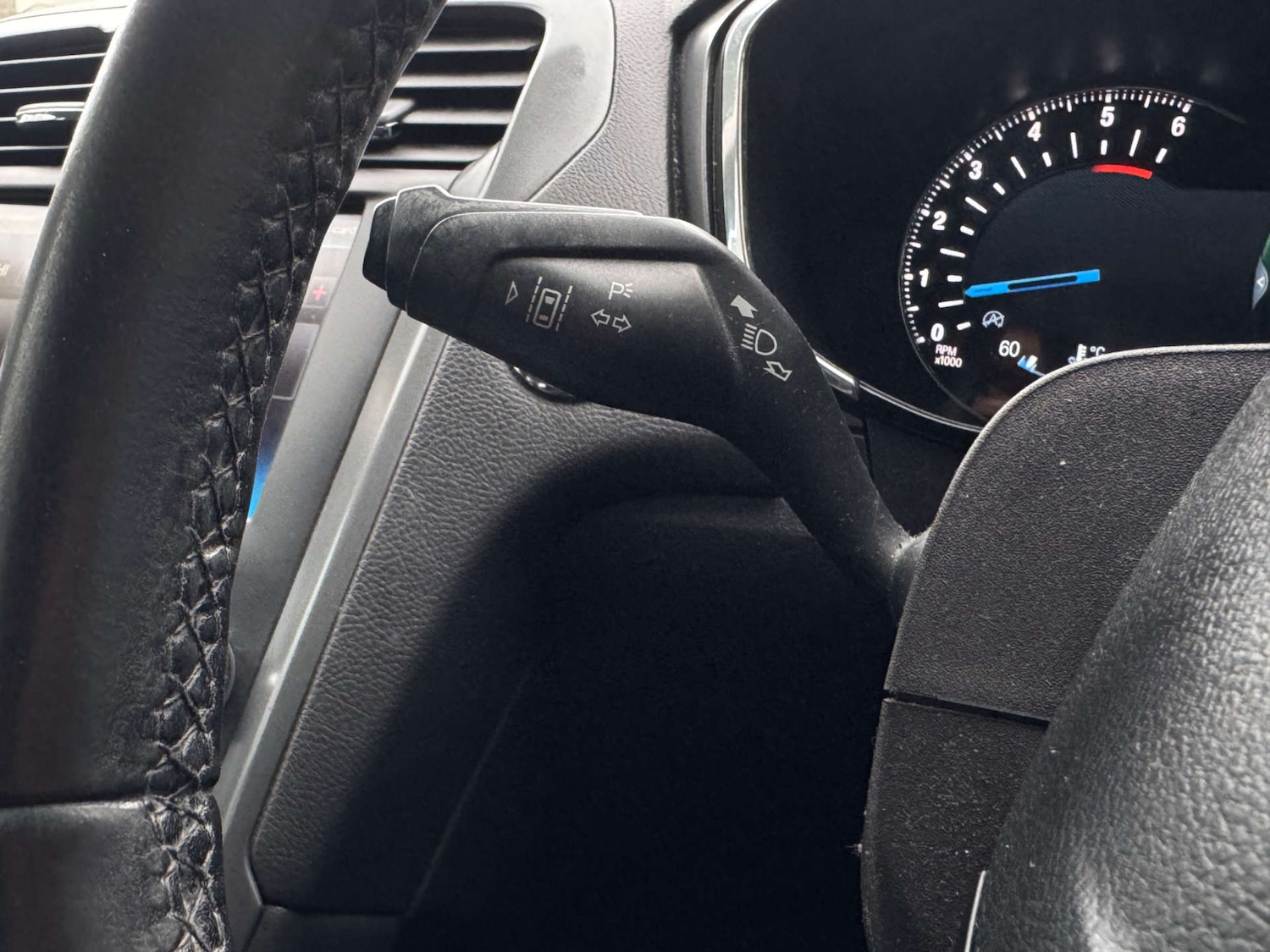 Used Ford Mondeo 2016 for sale - 77702645: Photo 30