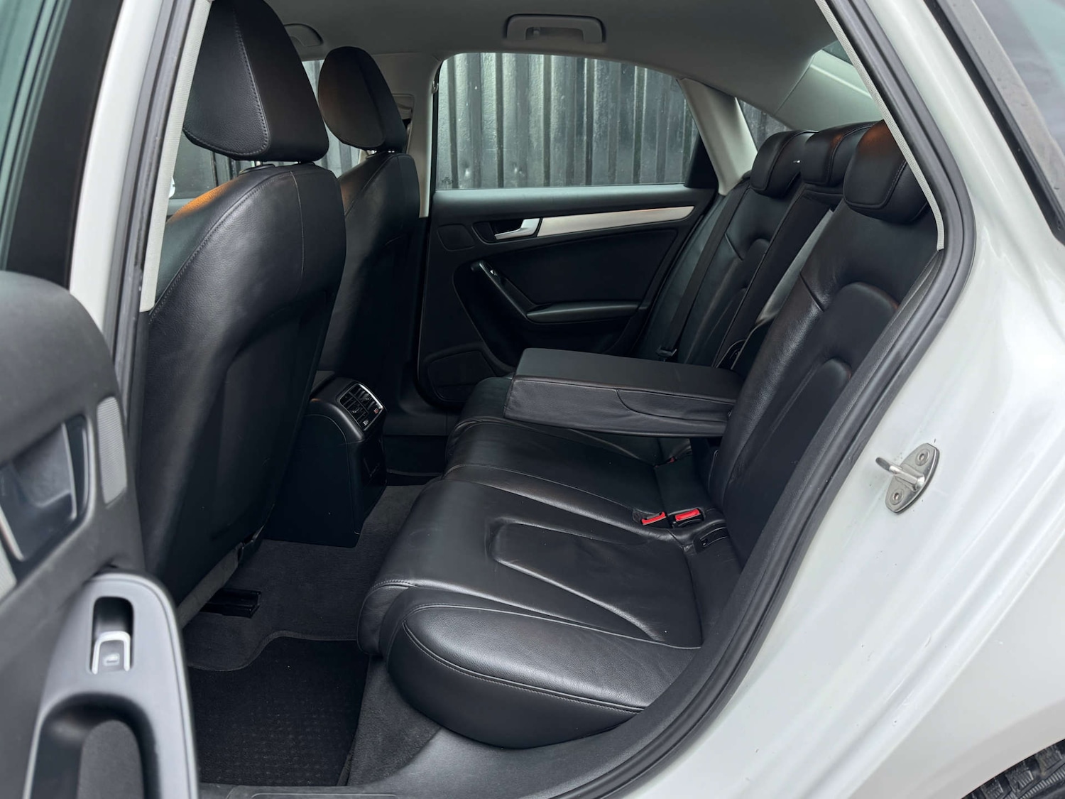 Used Audi A4 2014 for sale - 77326048: Photo 23