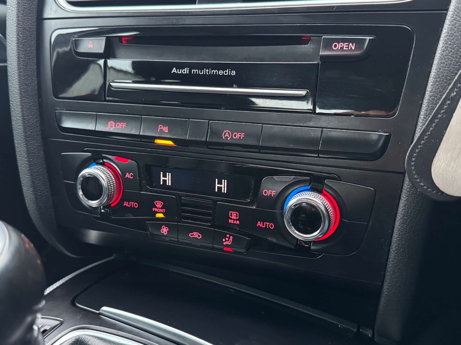 Used Audi A4 2014 for sale - 77326048: Photo 34