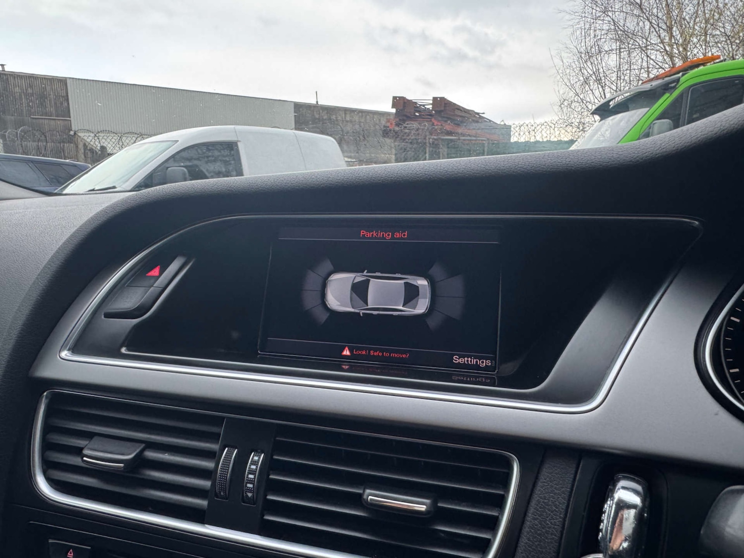 Used Audi A4 2014 for sale - 77326048: Photo 46