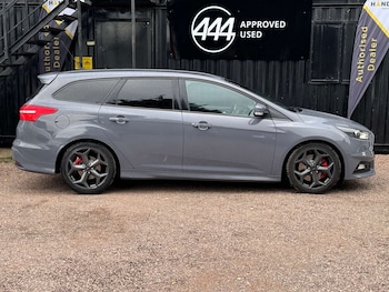 Used Ford Focus 2017 for sale - 79068110: Photo