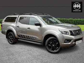 Used Nissan Navara 2019 for sale - 77152811: Photo