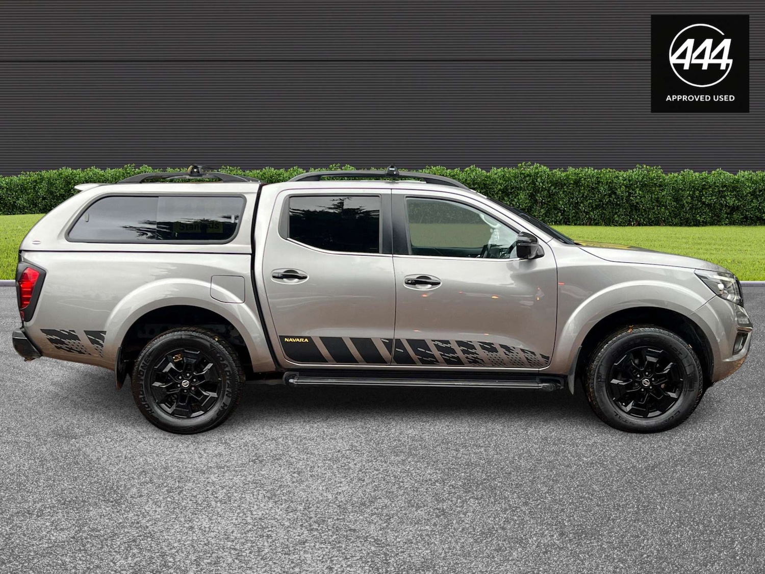 Used Nissan Navara 2019 for sale - 77152811: Photo 2