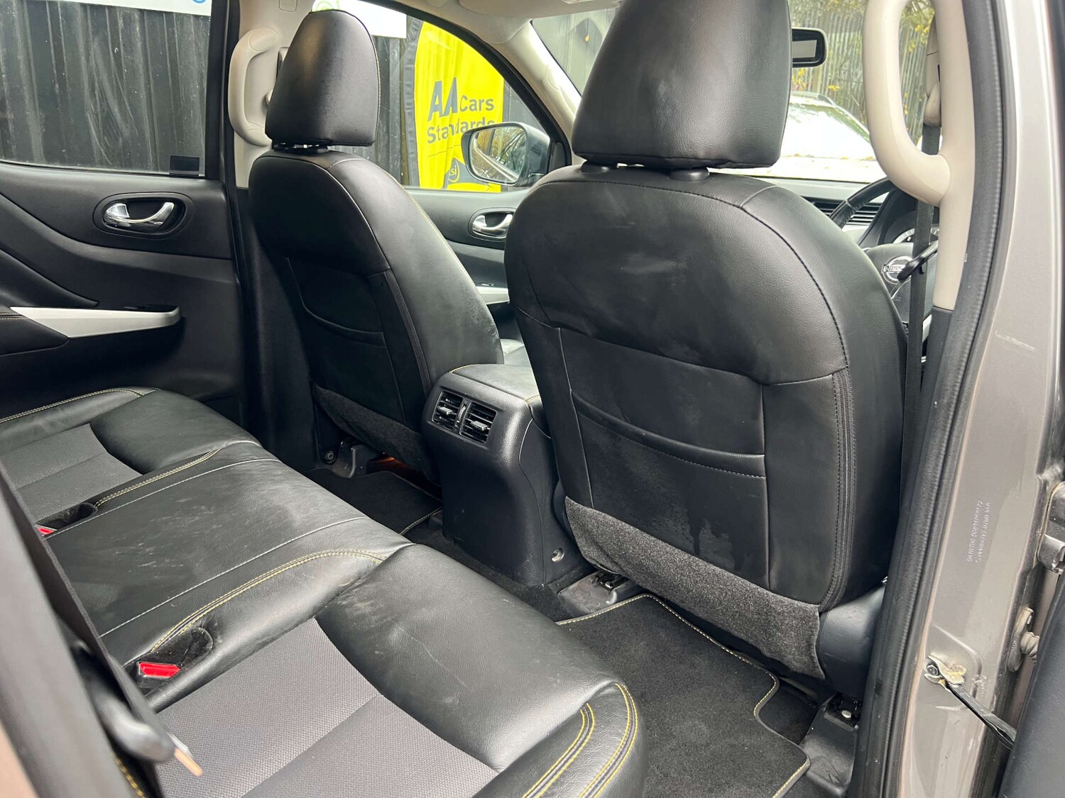 Used Nissan Navara 2019 for sale - 77152811: Photo 42