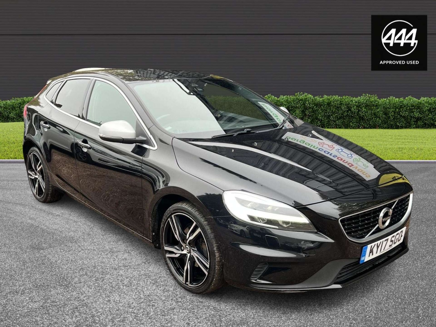 Used Volvo V40 2017 for sale - 77170370: Photo 10