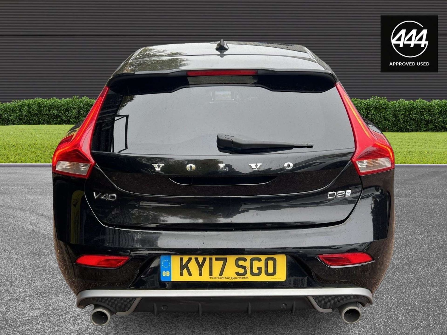 Used Volvo V40 2017 for sale - 77170370: Photo 11