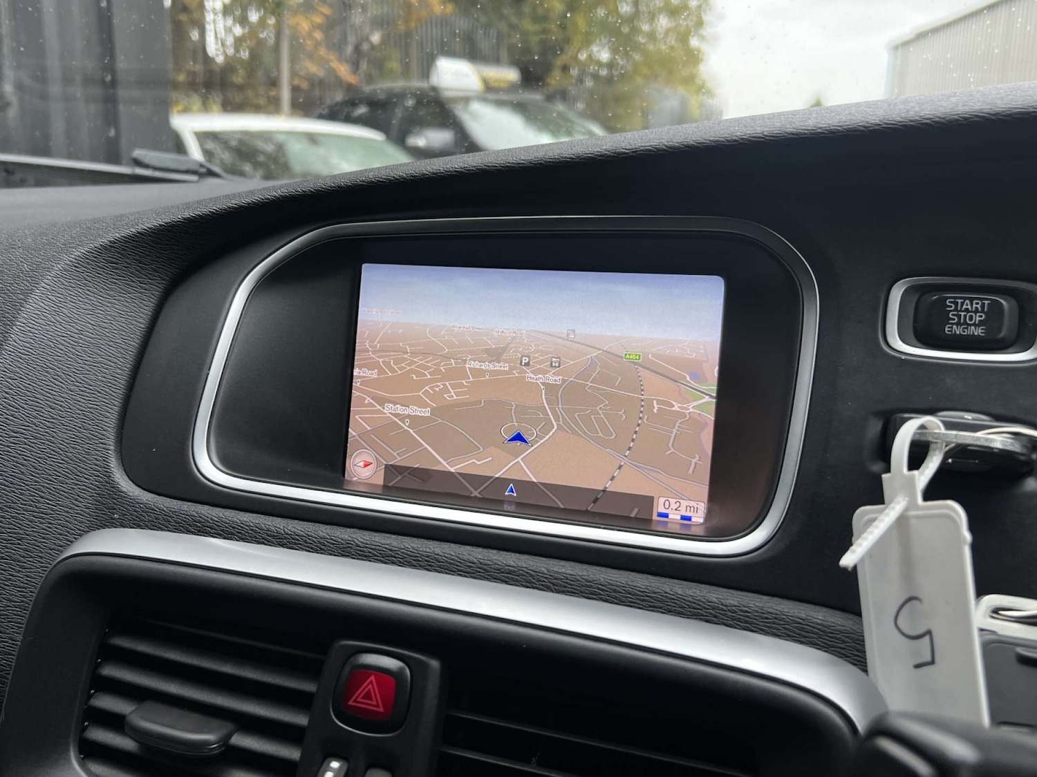 Used Volvo V40 2017 for sale - 77170370: Photo 27