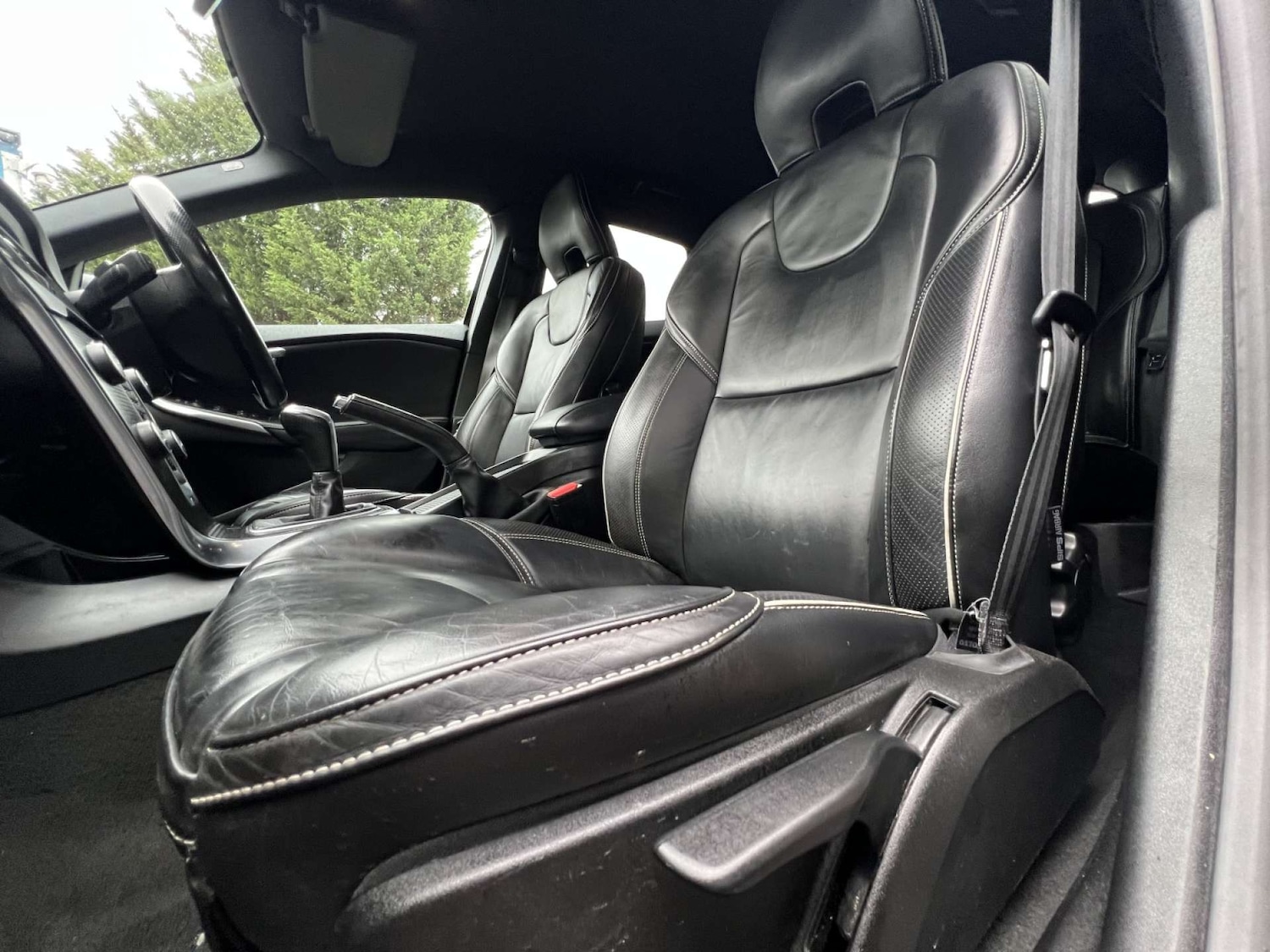 Used Volvo V40 2017 for sale - 77170370: Photo 51