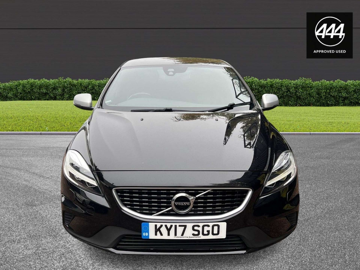 Used Volvo V40 2017 for sale - 77170370: Photo 6
