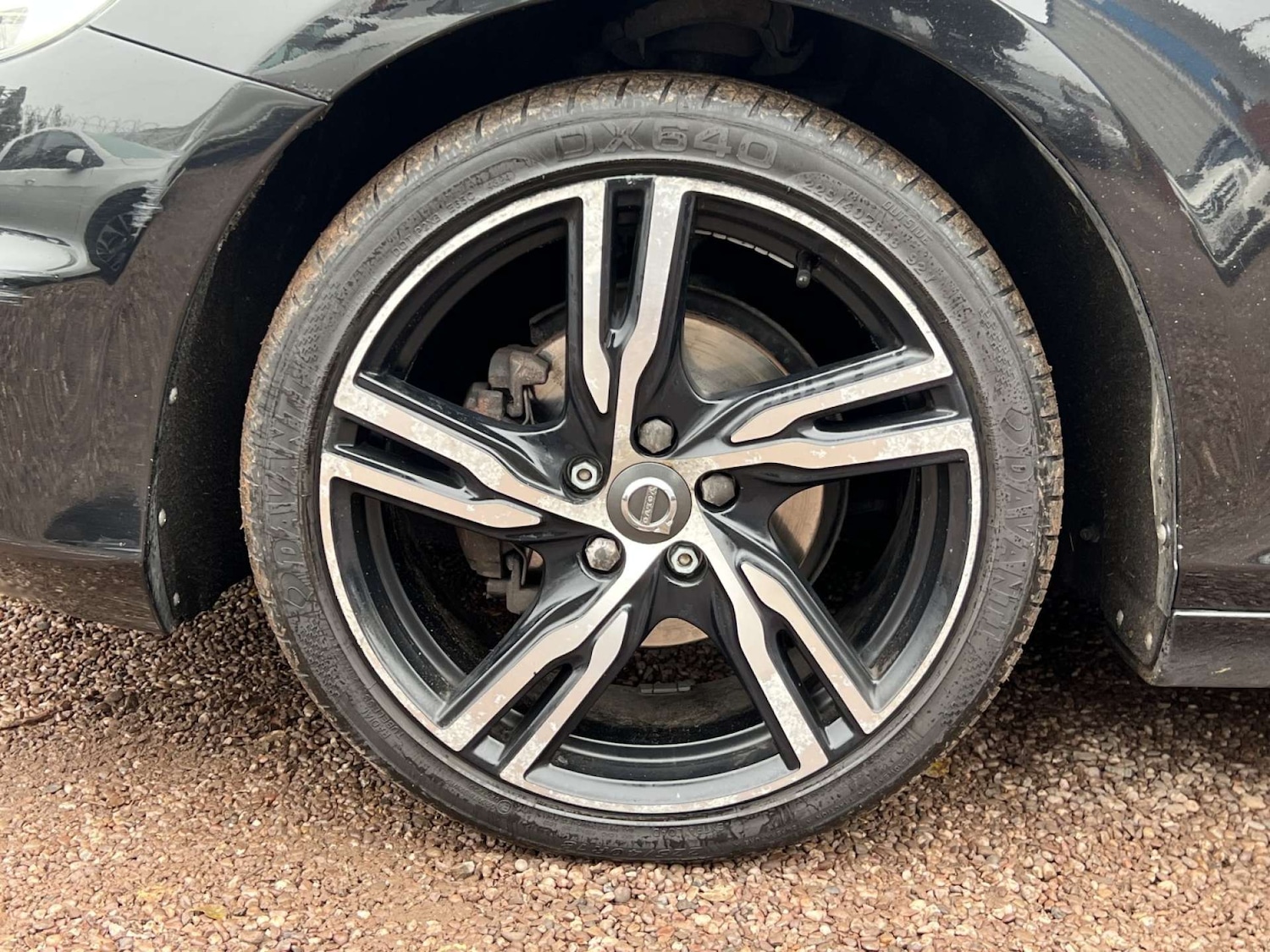 Used Volvo V40 2017 for sale - 77170370: Photo 60