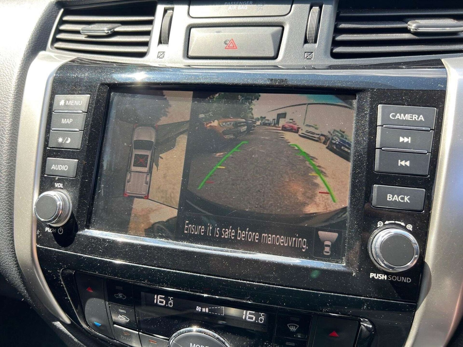 Used Nissan Navara 2020 for sale - 77262732: Photo 35