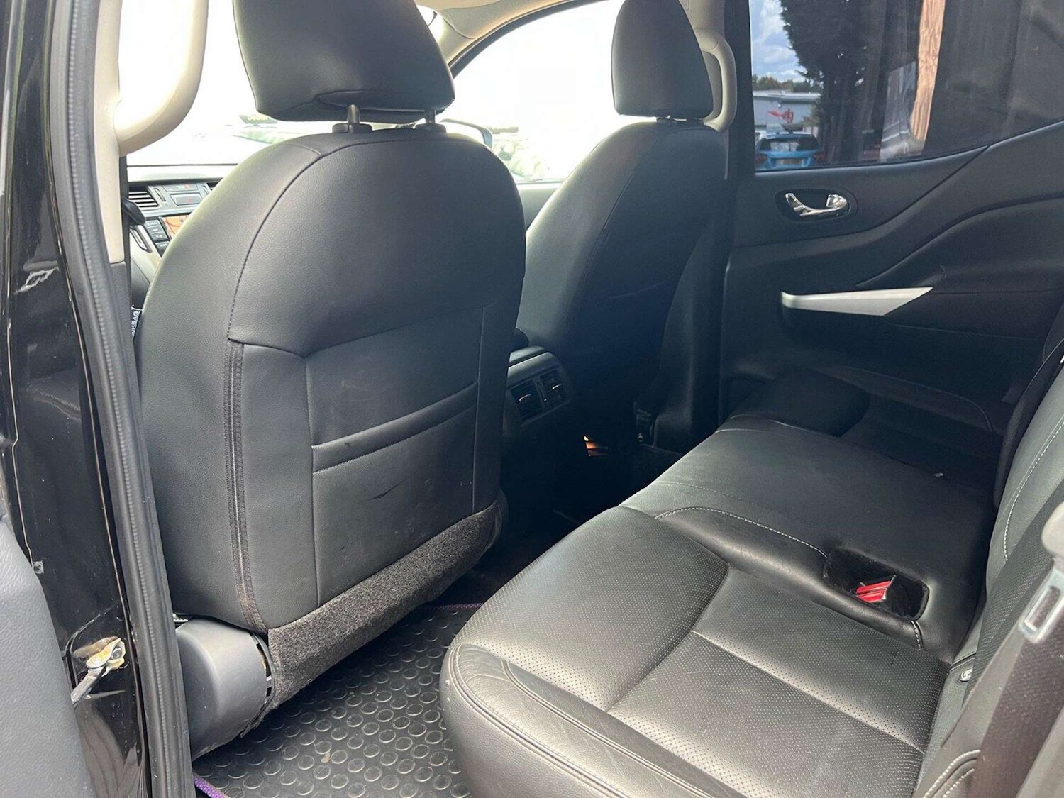 Used Nissan Navara 2020 for sale - 77262732: Photo 43