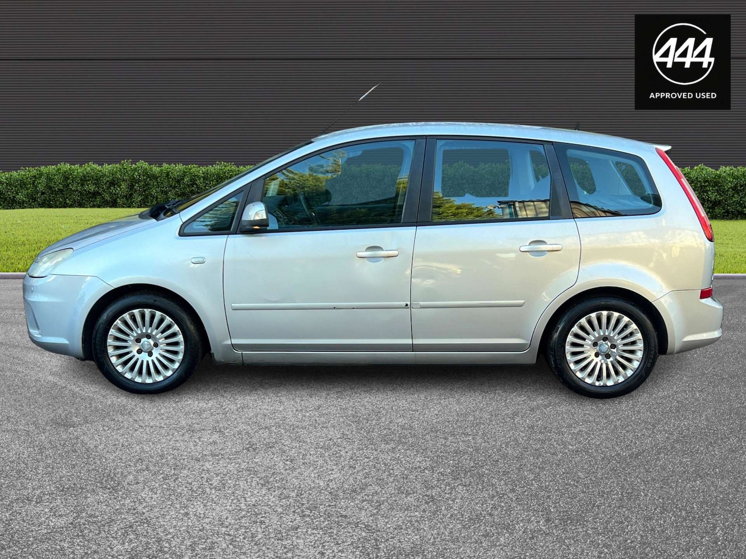 Used Ford C-Max 2010 for sale - 77138688: Photo 2