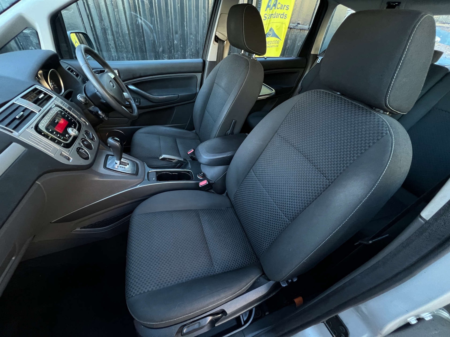 Used Ford C-Max 2010 for sale - 77138688: Photo 21