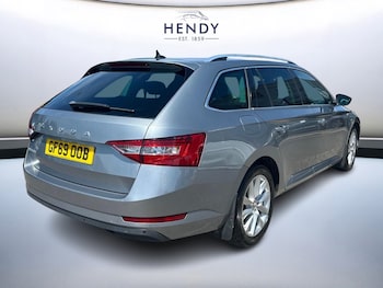Used Skoda Superb 2019 for sale - 79199247: Photo