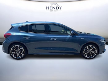 Used Ford Focus 2023 for sale - 79199505: Photo