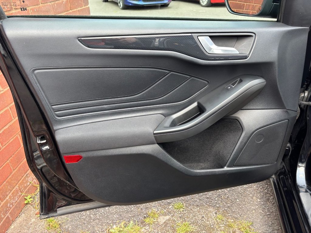 Used Ford Focus 2020 for sale - 76650308: Photo 37