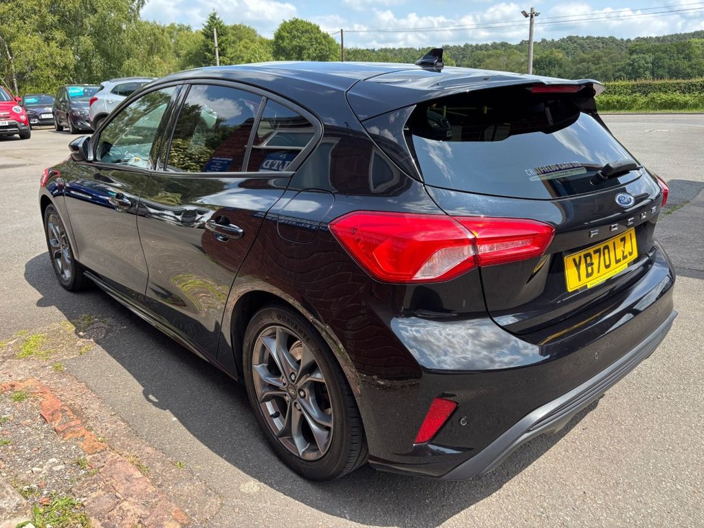 Used Ford Focus 2020 for sale - 76650308: Photo 9