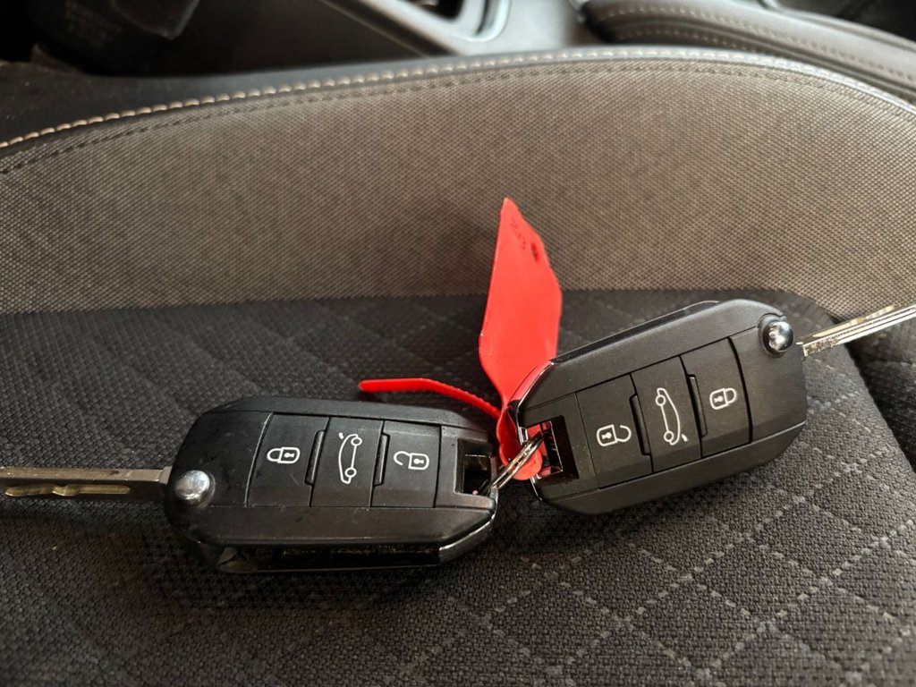 Used Vauxhall Grandland X 2020 for sale - 76650309: Photo 50