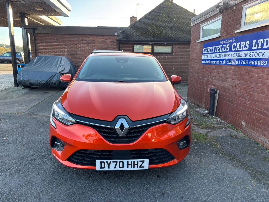 Used Renault Clio 2020 for sale - 76650310: Photo 1