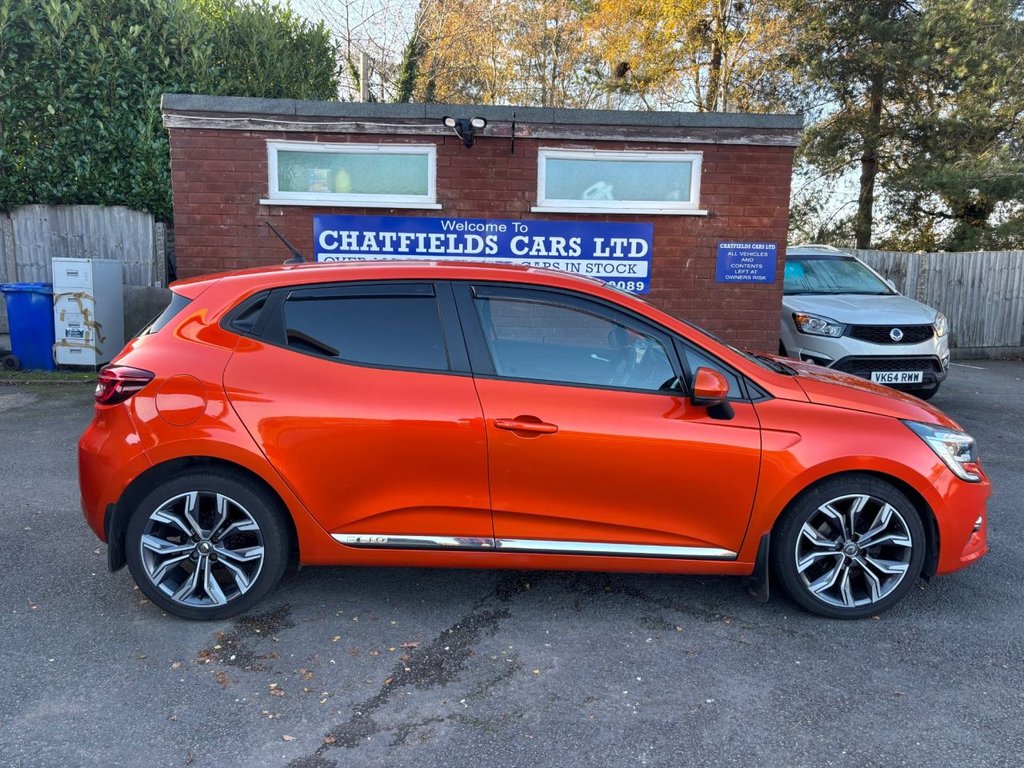 Used Renault Clio 2020 for sale - 76650310: Photo 3