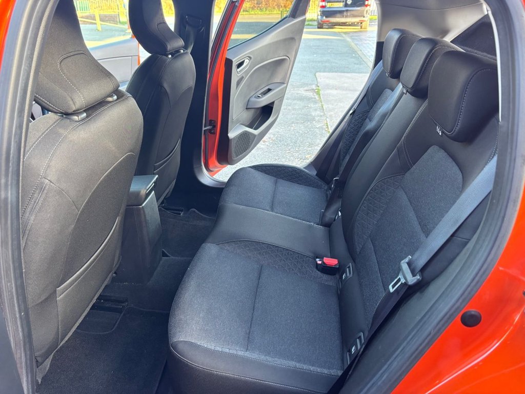 Used Renault Clio 2020 for sale - 76650310: Photo 36