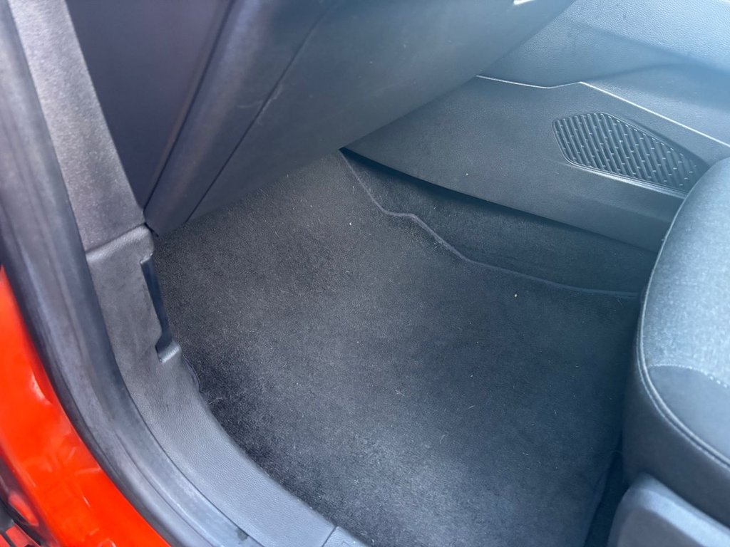 Used Renault Clio 2020 for sale - 76650310: Photo 41