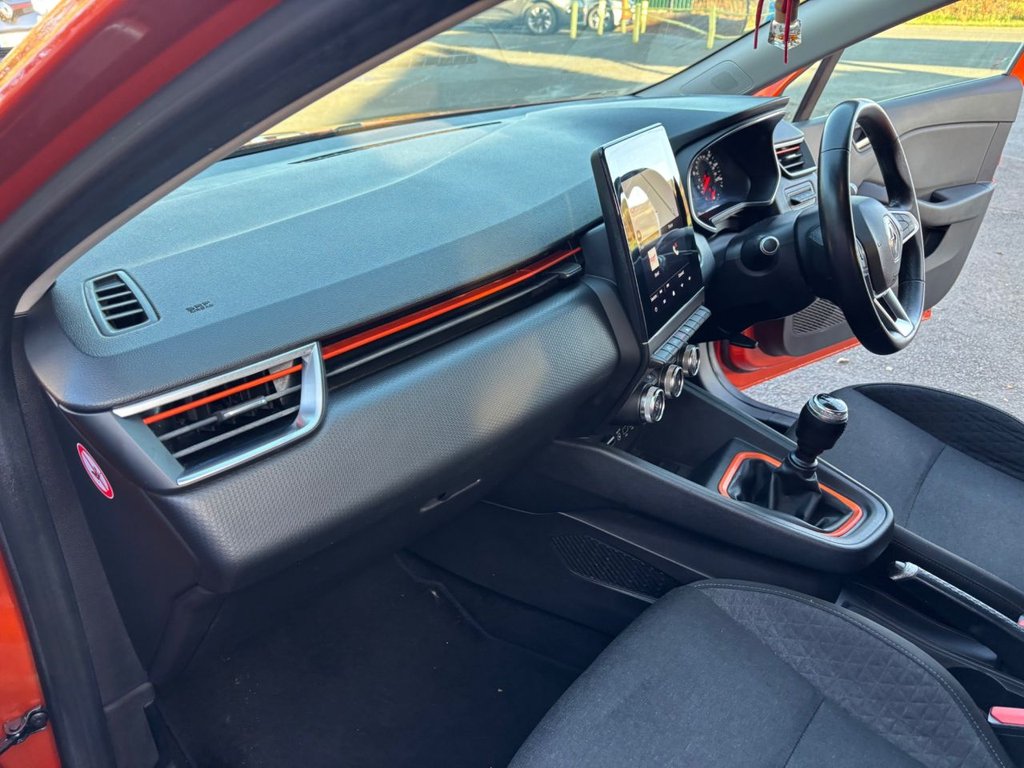 Used Renault Clio 2020 for sale - 76650310: Photo 42