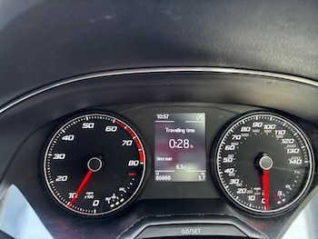 Used SEAT Arona 2018 for sale - 77263803: Photo