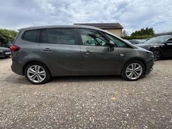 Used Vauxhall Zafira 2016 for sale - 79384605: Photo