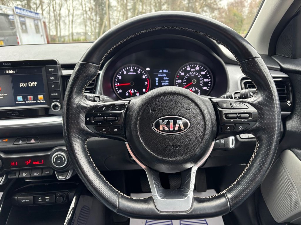 Used Kia Stonic 2019 for sale - 77422510: Photo 39