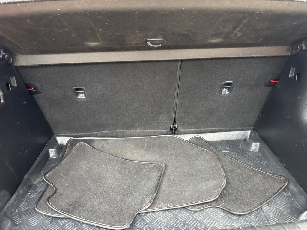 Used Kia Stonic 2019 for sale - 77422510: Photo 46