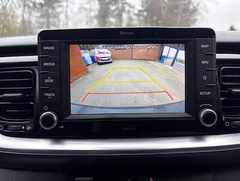 Used Kia Stonic 2019 for sale - 77422510: Photo