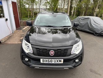 Used Fiat Fullback 2018 for sale - 78200525: Photo