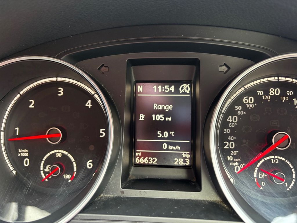 Used Volkswagen Scirocco 2015 for sale - 76650306: Photo 11