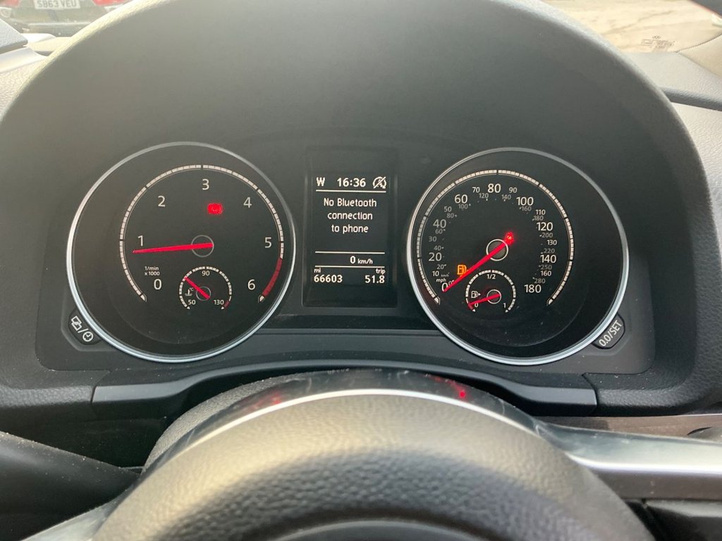 Used Volkswagen Scirocco 2015 for sale - 76650306: Photo 3