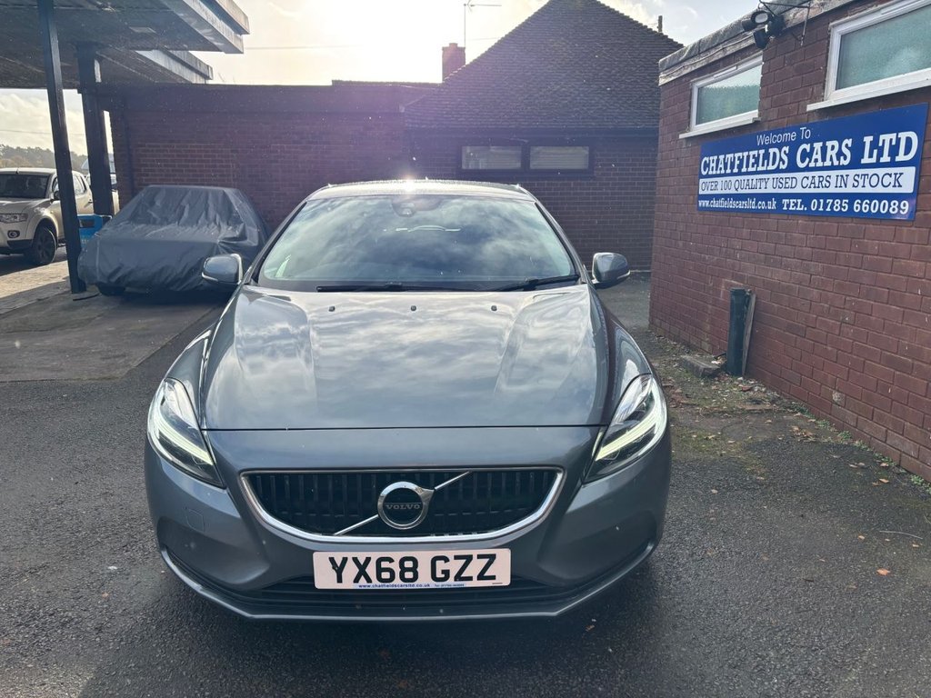 Used Volvo V40 2018 for sale - 76698854: Photo 1