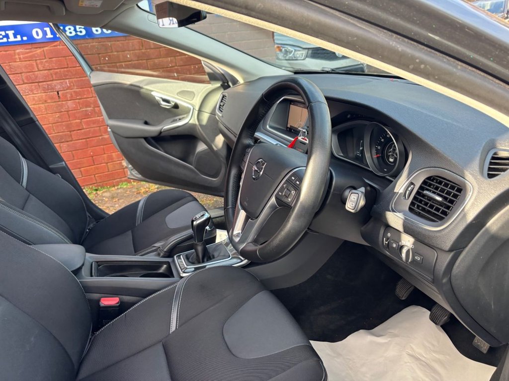 Used Volvo V40 2018 for sale - 76698854: Photo 21